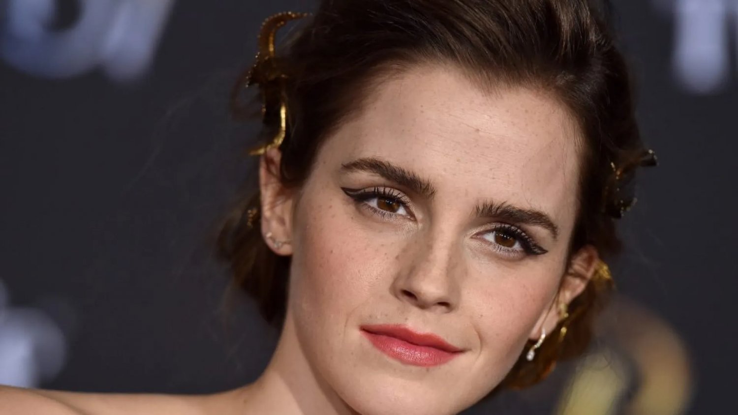 DhJYozAP Emma Watson. Just her face is enough 42.jpg
